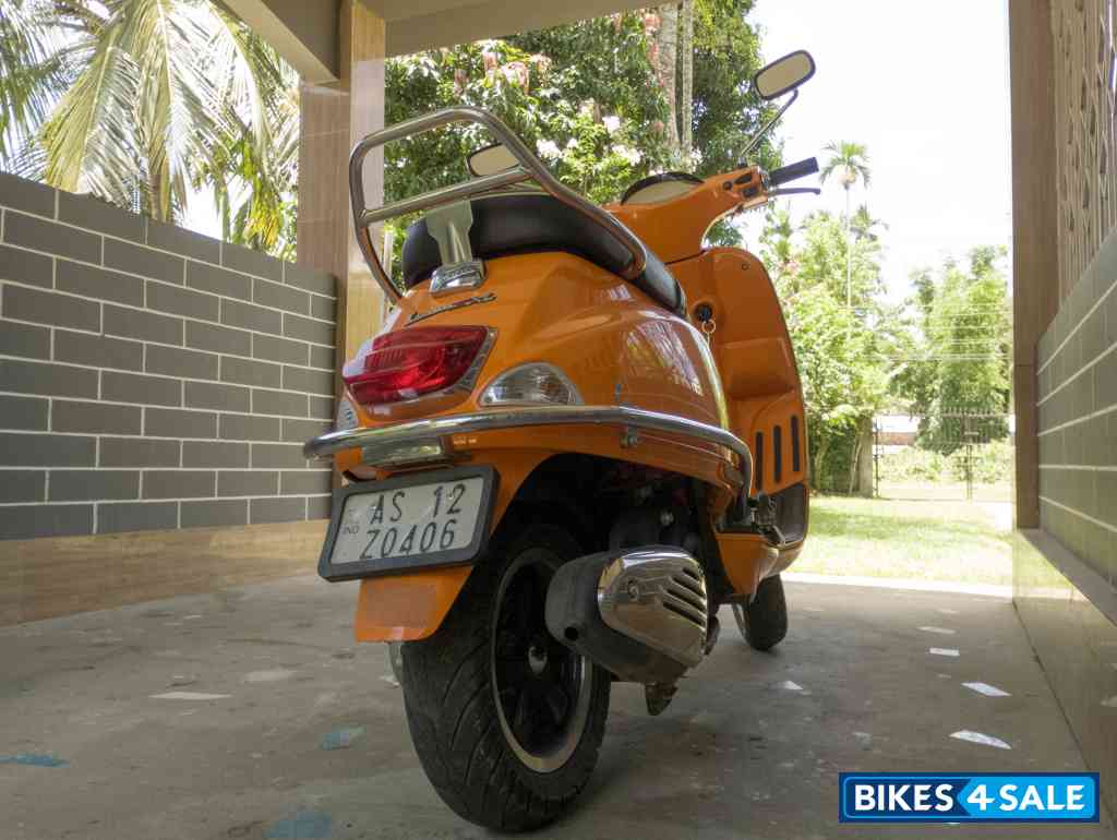 Vespa SXL 150