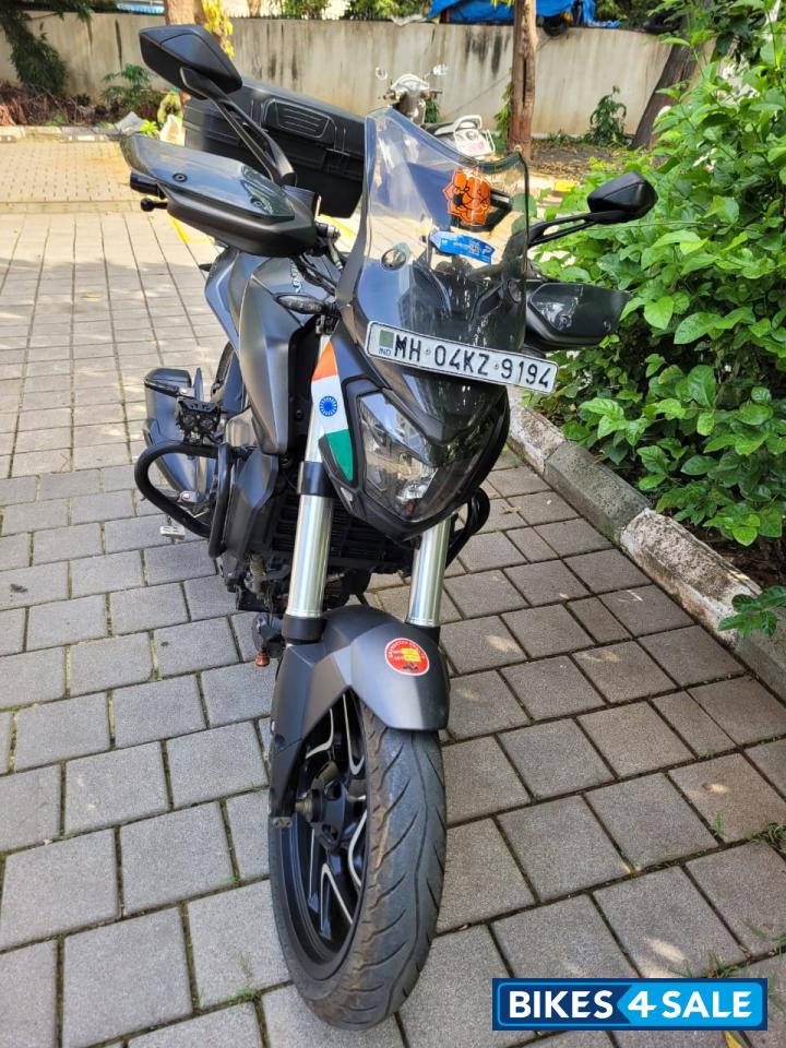 Black Matte Bajaj 2021 Dominar 400