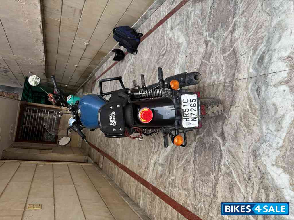 Blue Royal Enfield Meteor 350 Fireball