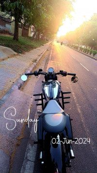 Jawa 42 Bobber Black Mirror