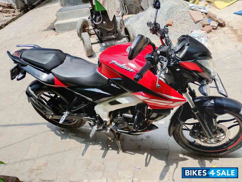 Red And Black Bajaj Pulsar NS 160 BS6