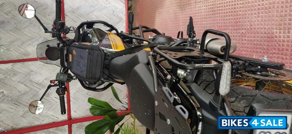 Royal Enfield Himalayan 452