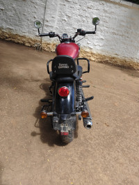 Red With Black Royal Enfield Meteor 350