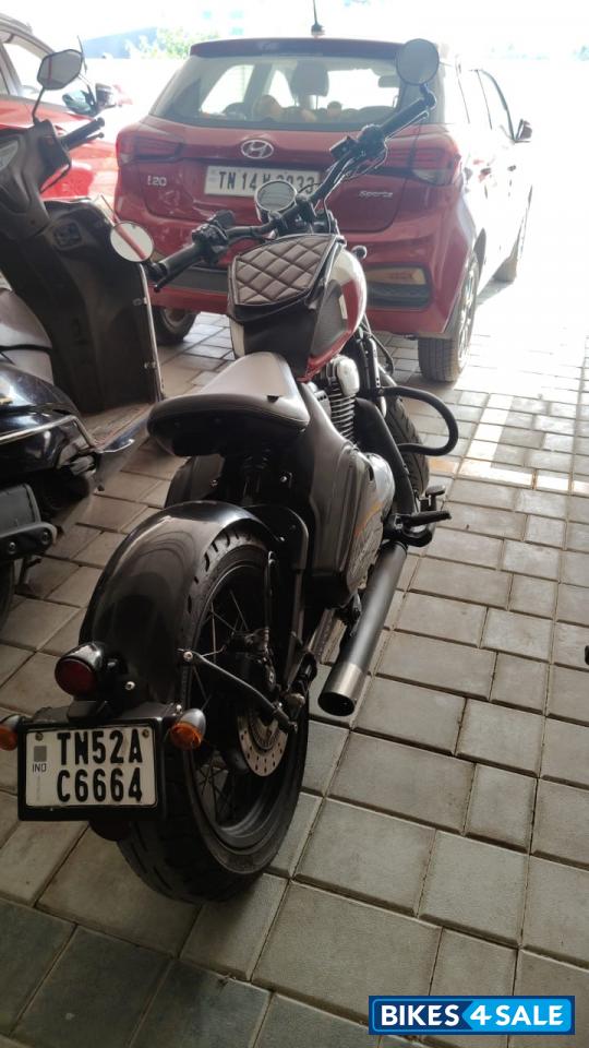 Jawa 42 Bobber Dual Channel ABS