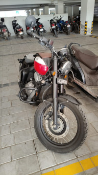 Jawa 42 Bobber Dual Channel ABS