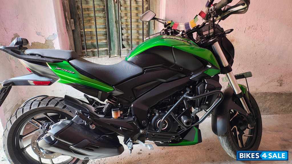 Aurora Green Bajaj Dominar 400 ABS BS6 Aurora Green Bajaj Dominar 400 ABS BS6