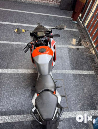 Silver KTM RC 200 2022