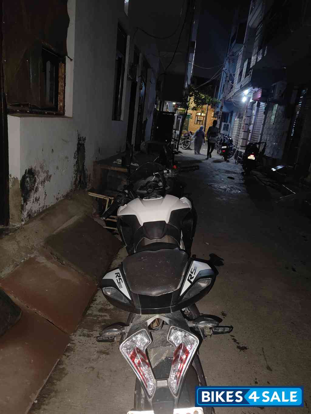 Bajaj Pulsar RS 200 BS6
