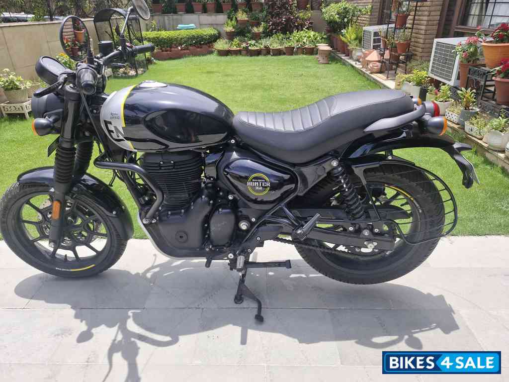 Royal Enfield Hunter 350 Metro