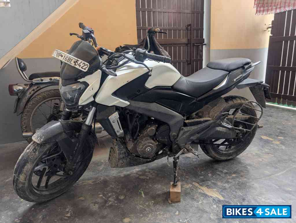 Bajaj Dominar 400