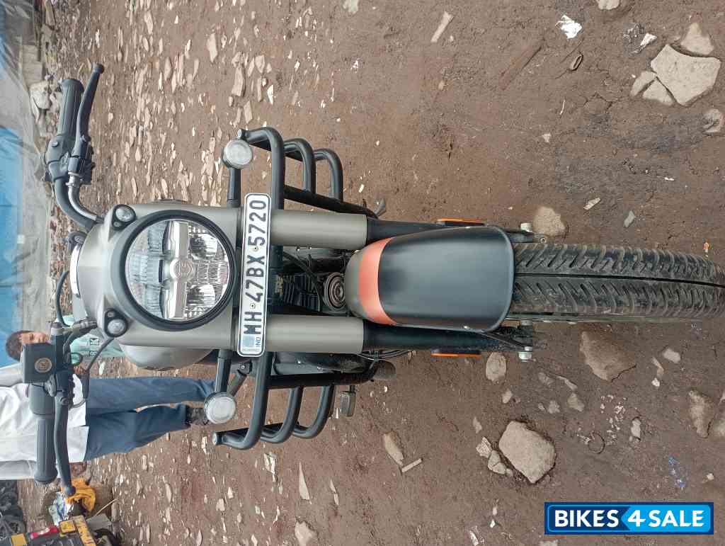 Gun Grey Royal Enfield Classic 350 Dual Channel BS6