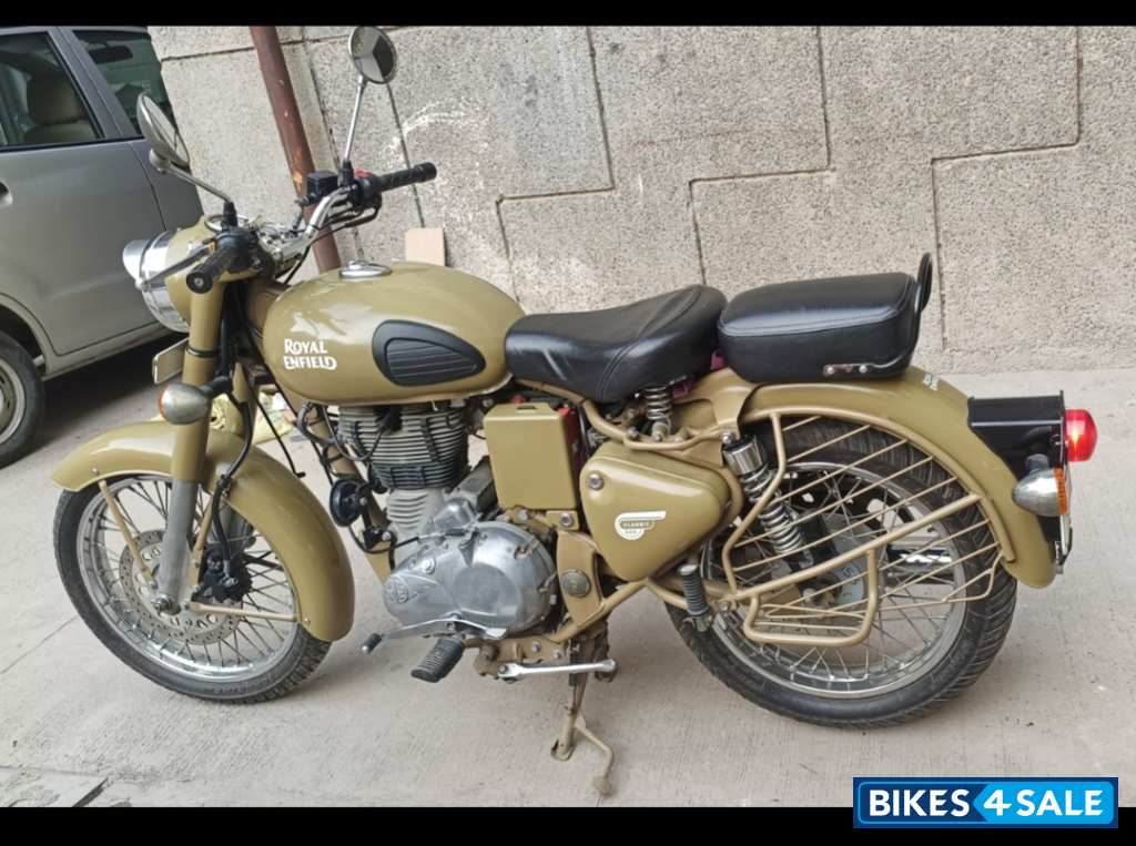 Royal Enfield Classic Desert Storm Royal Enfield Classic Desert Storm
