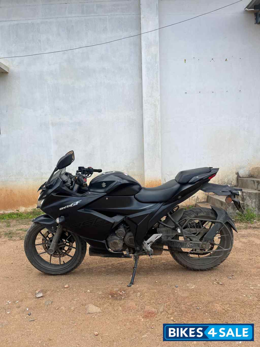 Suzuki Gixxer SF 250 BS6