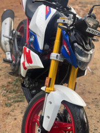 BMW G 310 R