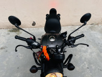 Royal Enfield Hunter 350 Metro