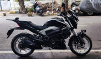 Black Bajaj Dominar 250 2022
