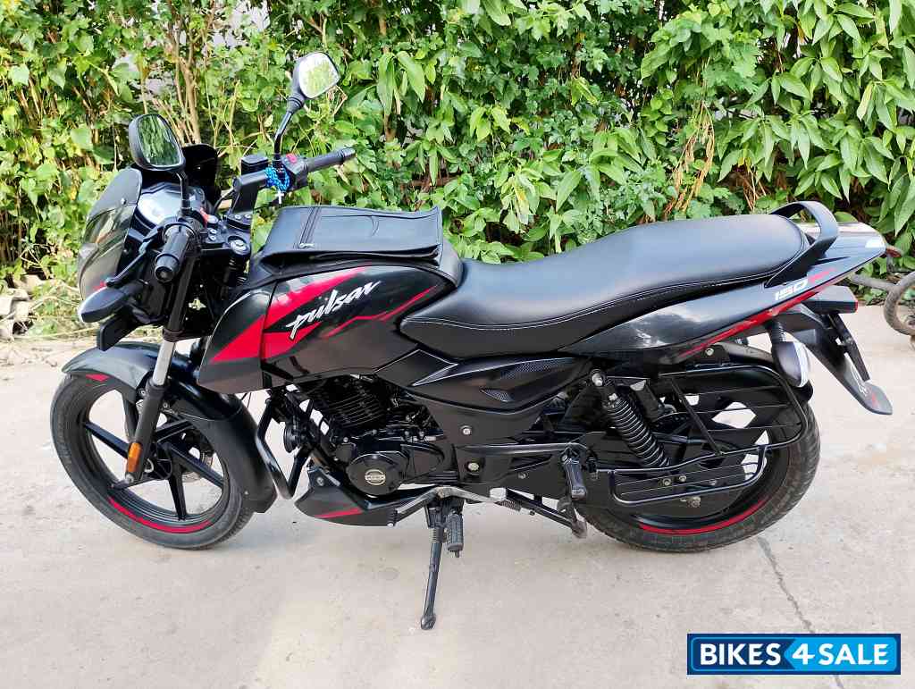 Bajaj Pulsar 150