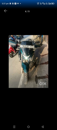 Green Yamaha FZS 25