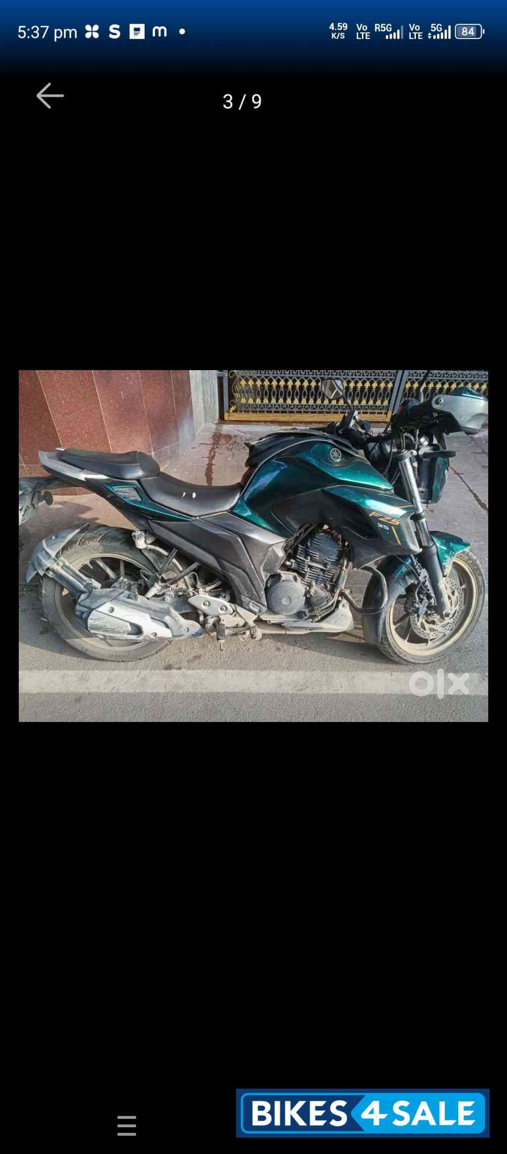 Green Yamaha FZS 25