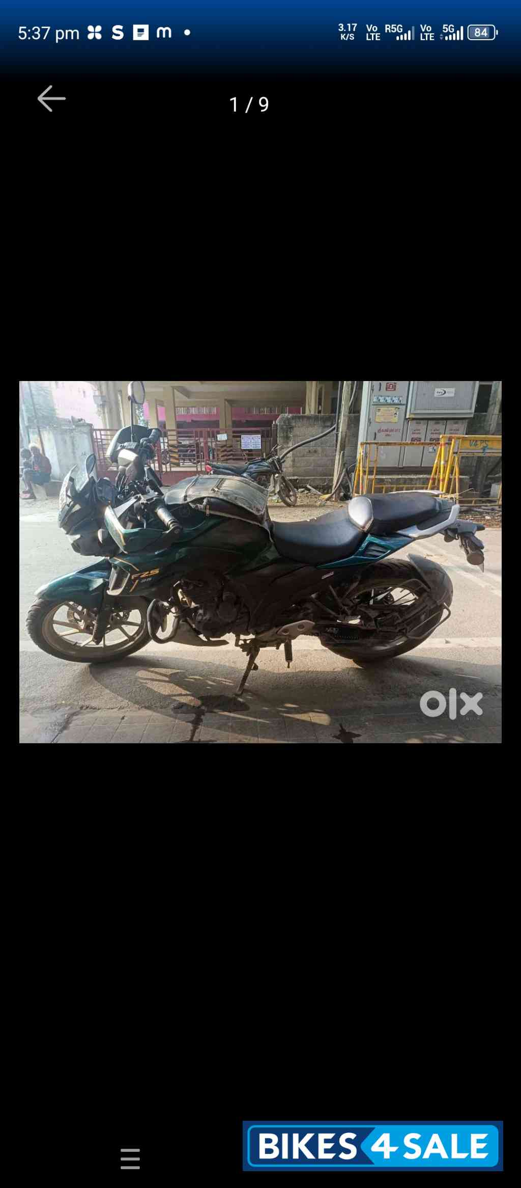 Green Yamaha FZS 25