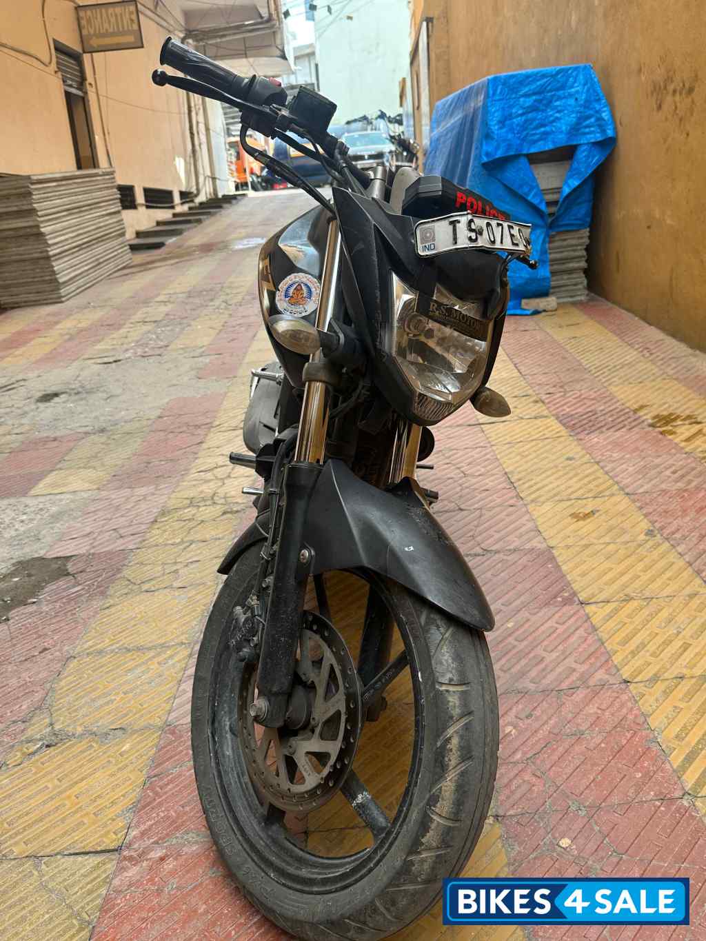 Yamaha FZ FI V2