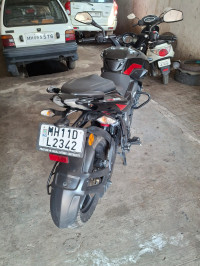 Black Bajaj Pulsar 200 NS