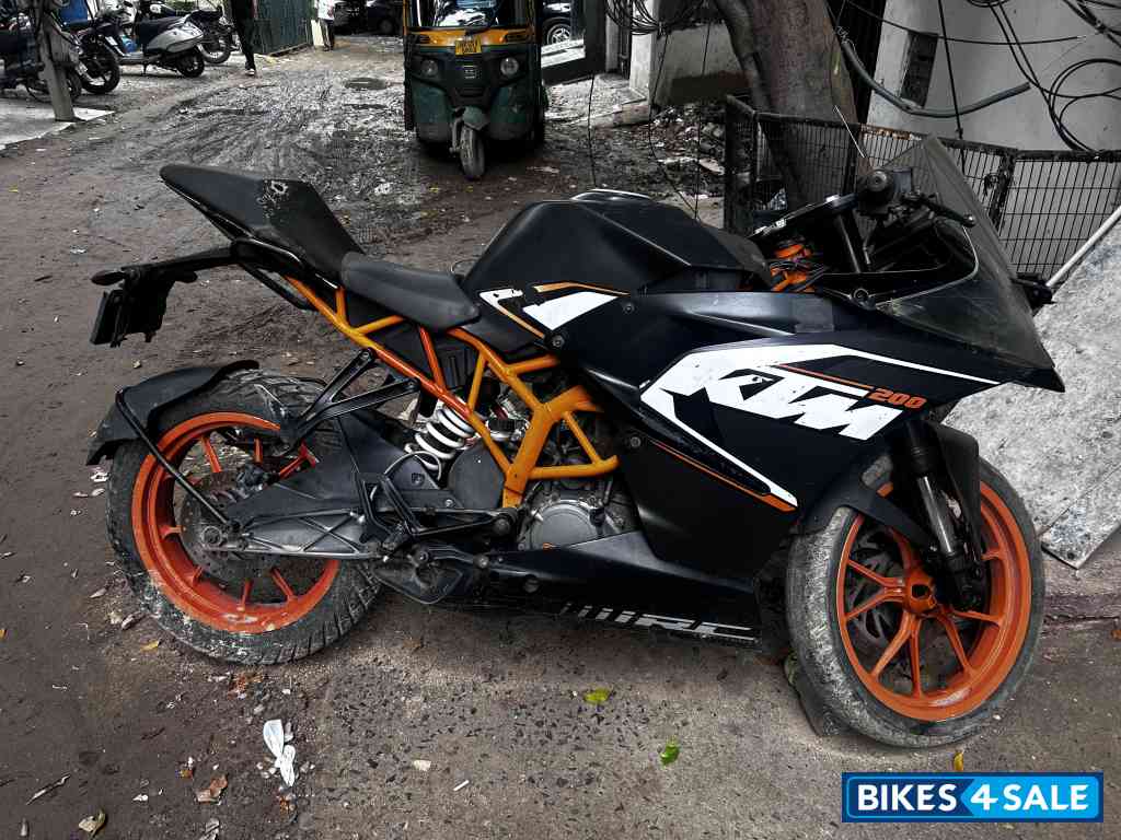 KTM RC 200