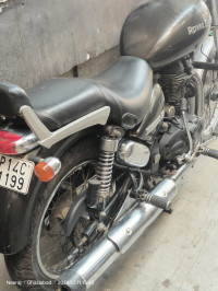 Black Royal Enfield Thunderbird 350