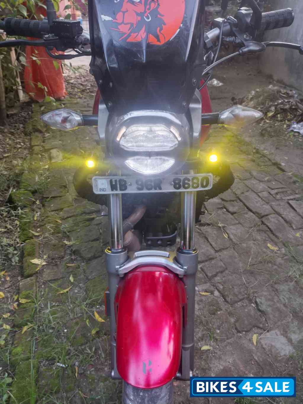 Red Black Hero XPulse 200T BS6