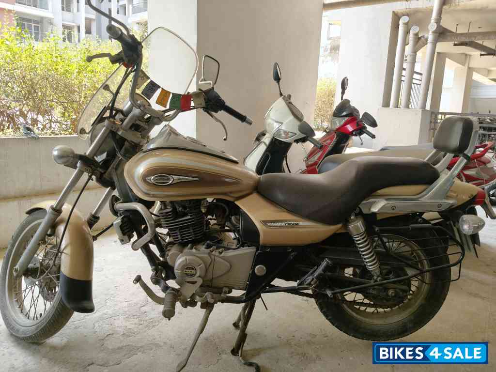 Bajaj Avenger Cruise 220