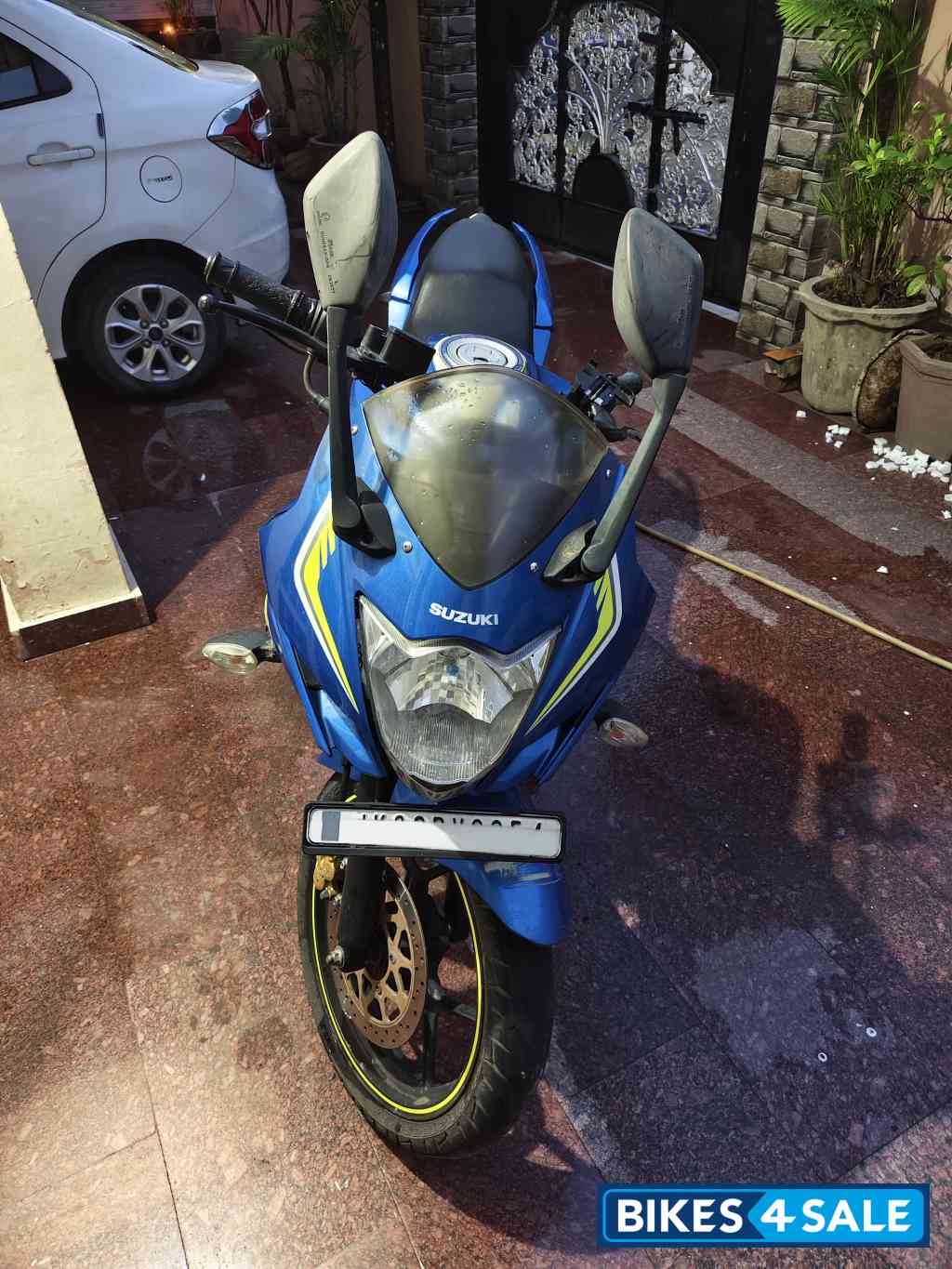 Suzuki Gixxer SF