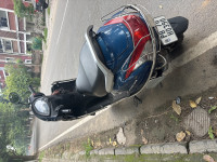 Falcon Blue Metallic Honda Activa 6G Dlx