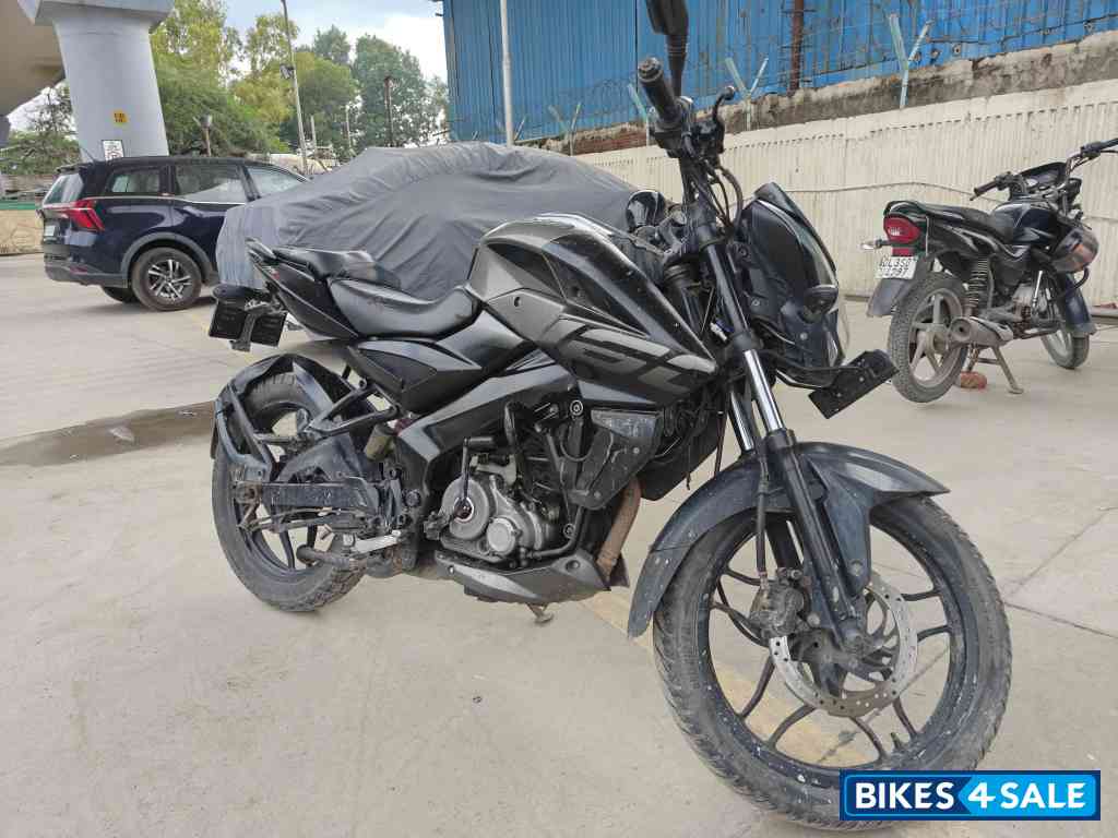 Bajaj Pulsar NS 160