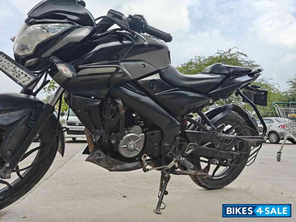 Bajaj Pulsar NS 160