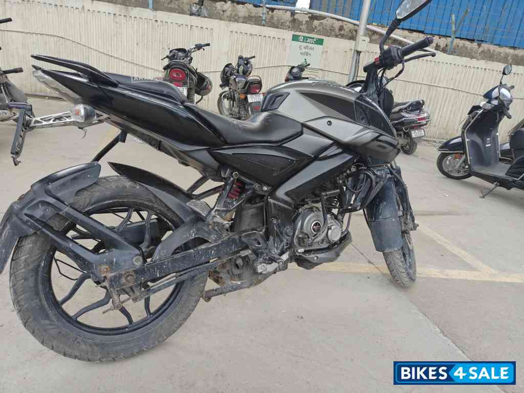 Bajaj Pulsar NS 160