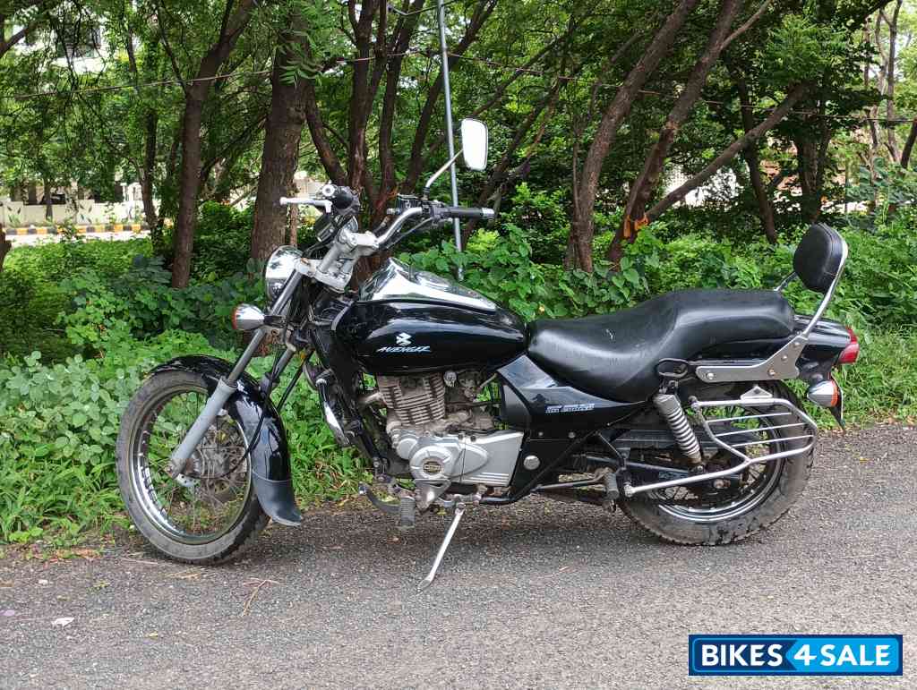 Bajaj Avenger Cruise 220