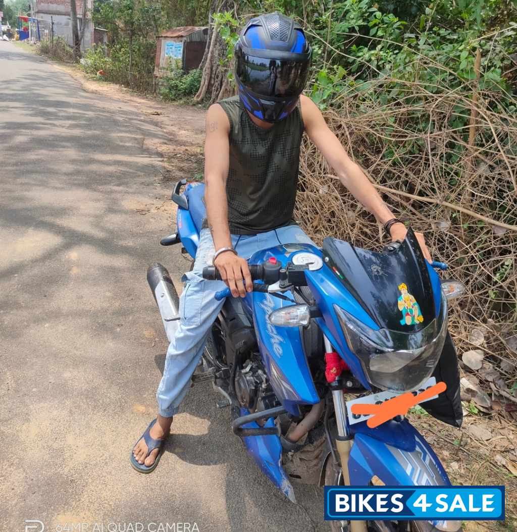 Blue TVS Apache RTR 180