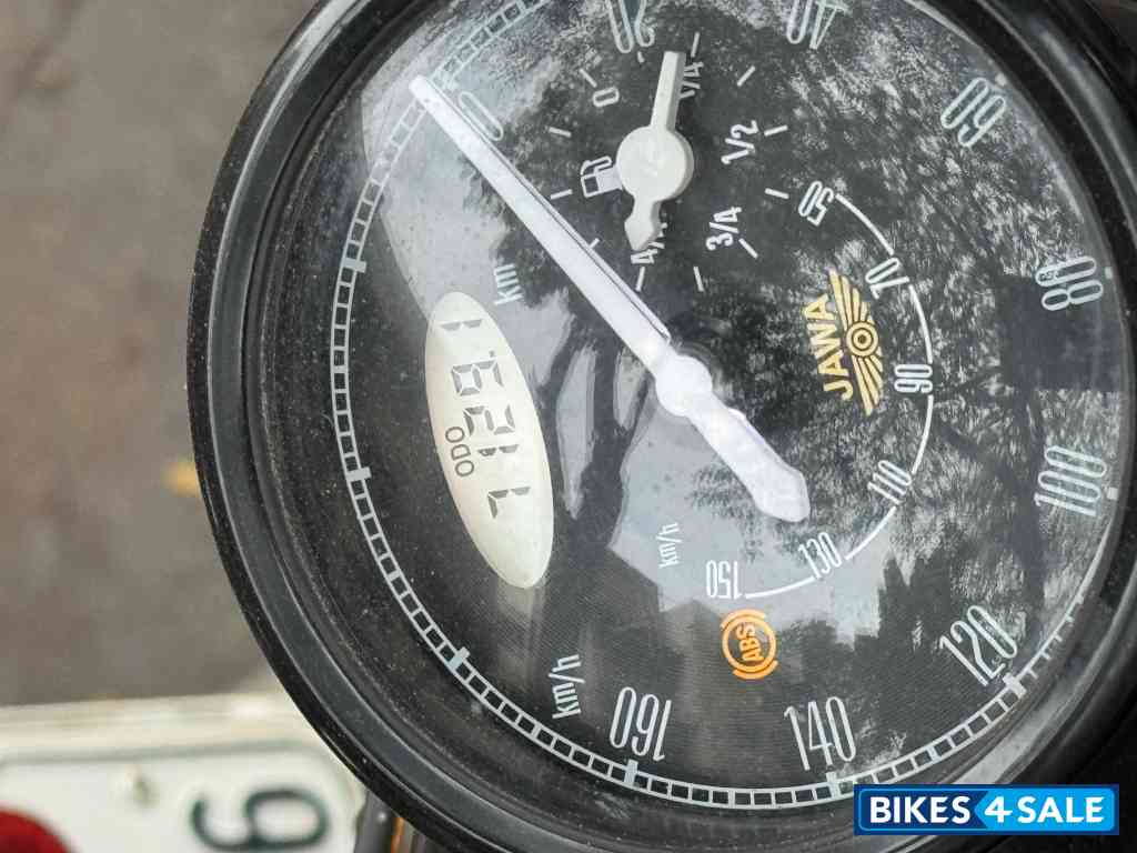 Black With Grey Jawa 42 Dual Channel ABS Cosmic Carbon