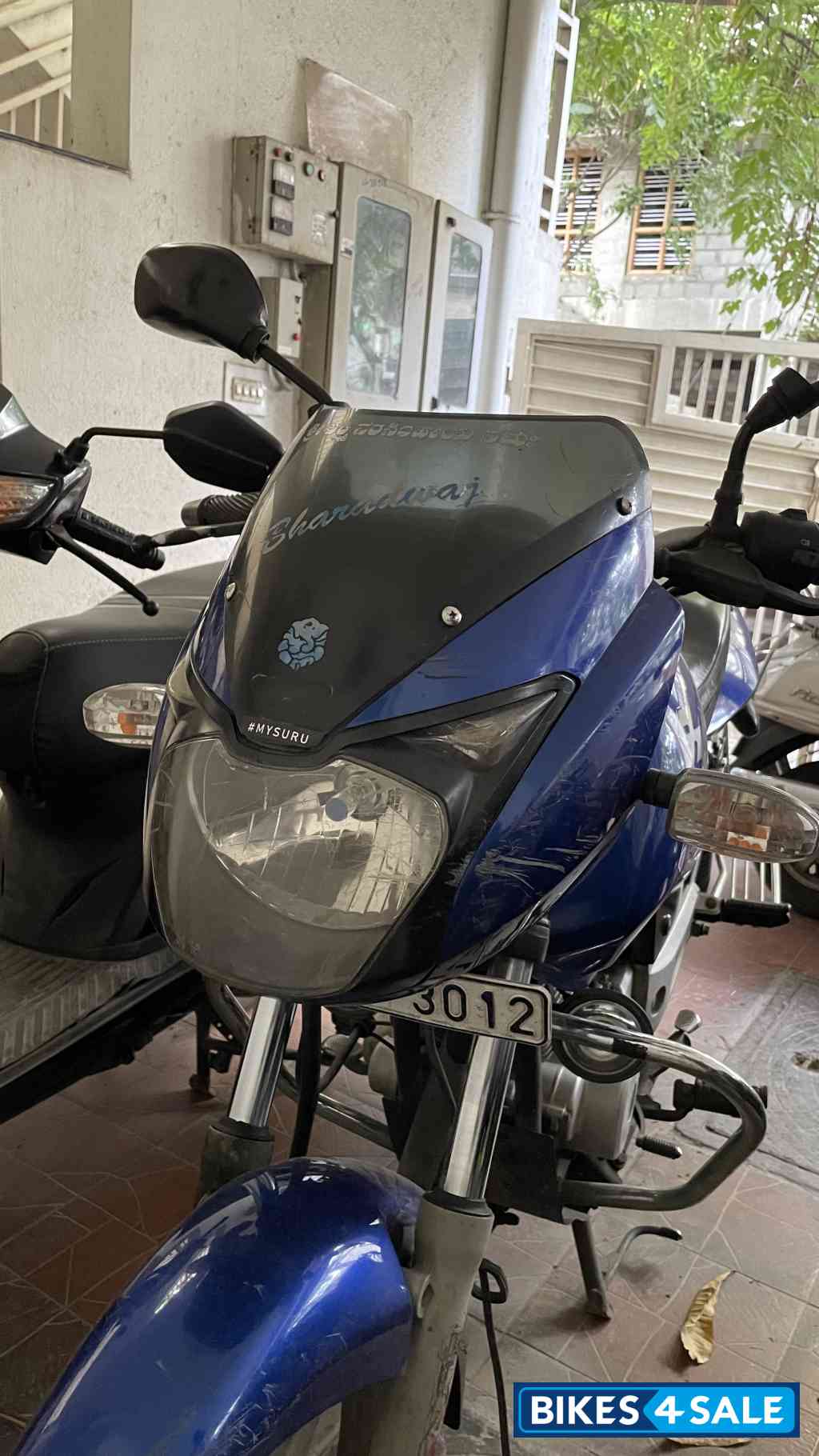 Blue Bajaj Pulsar 150 DTSi