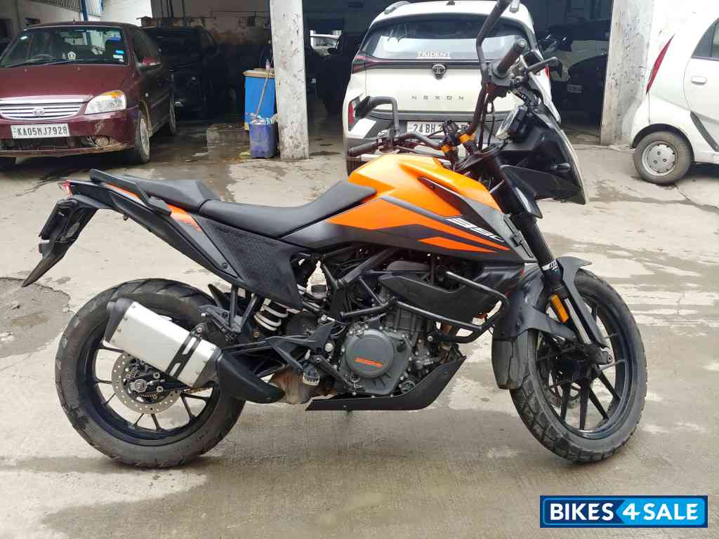 Electronic Orange KTM 390 Adventure