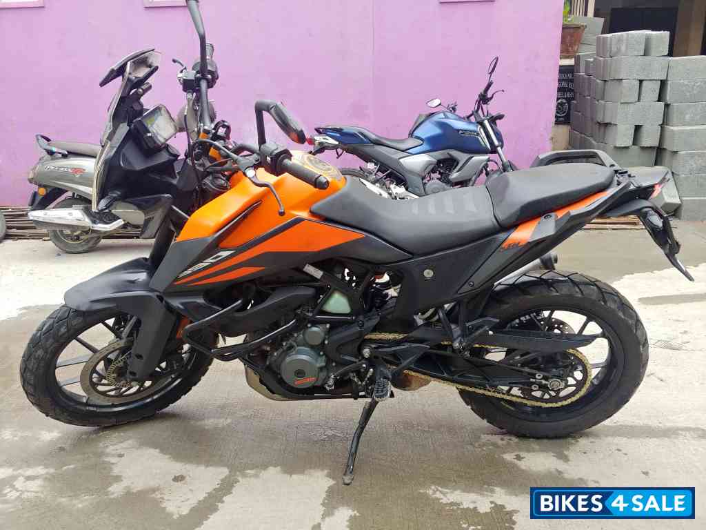 Electronic Orange KTM 390 Adventure Electronic Orange KTM 390 Adventure