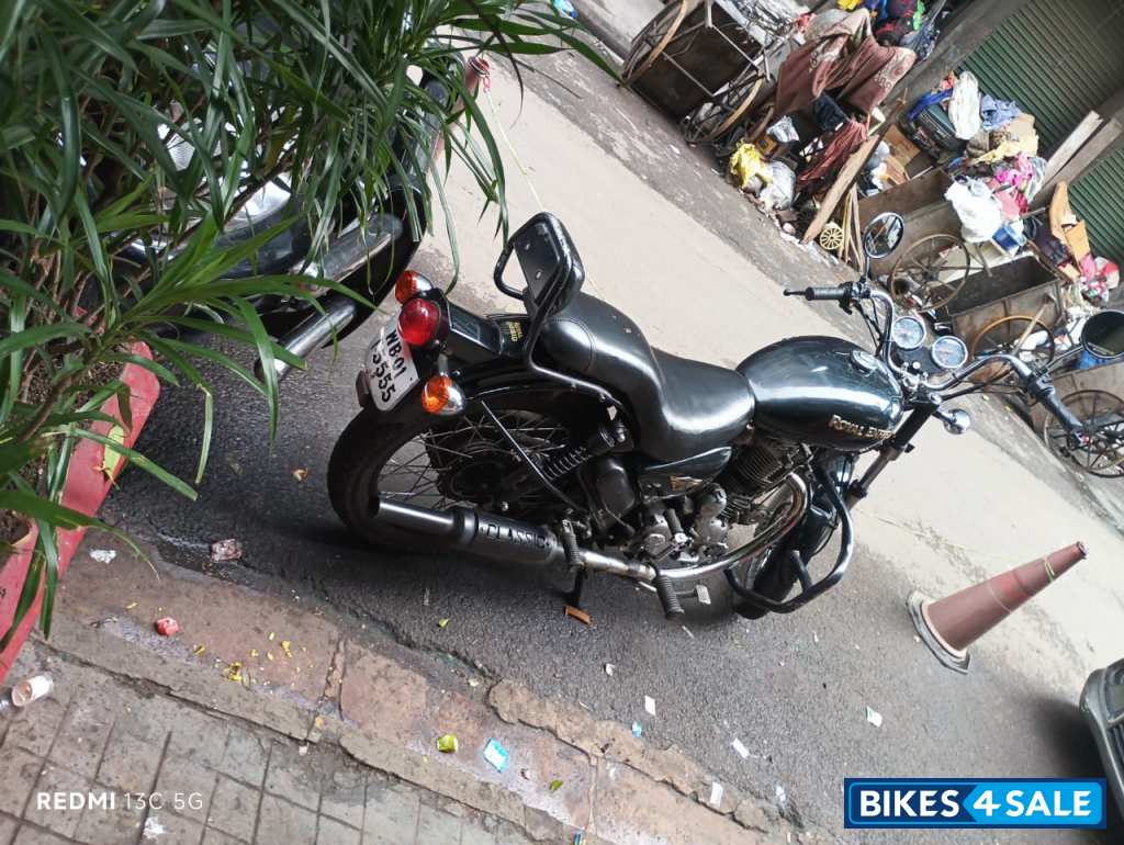 Black Royal Enfield Thunderbird