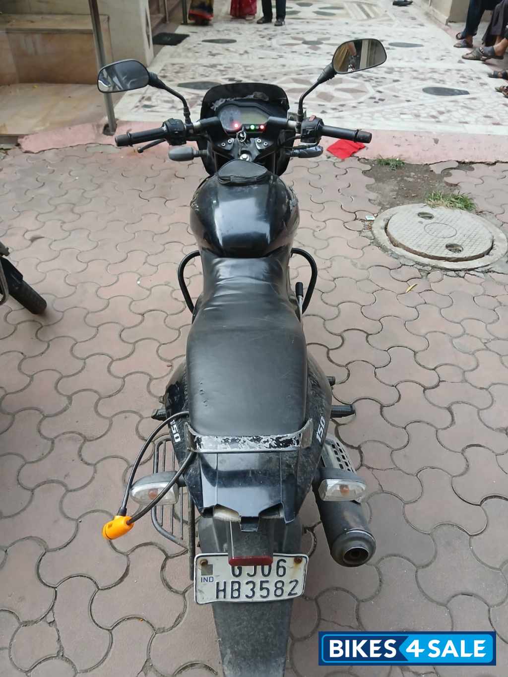 Bajaj Pulsar 150
