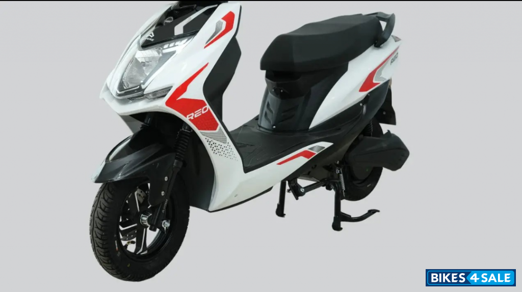 White Ampere Reo 80 White Ampere Reo 80