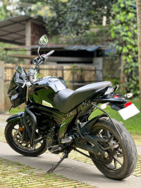 Black Mahindra Mojo 300 ABS BS6