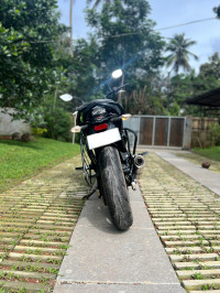 Black Mahindra Mojo 300 ABS BS6