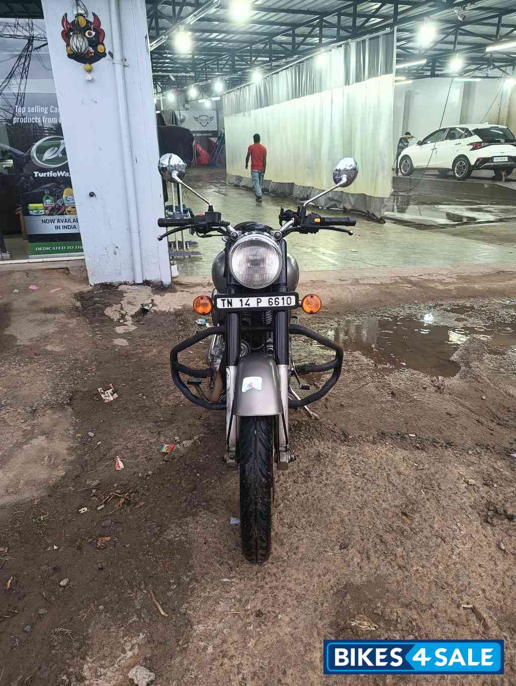 Gun Metal Grey Royal Enfield Classic 350