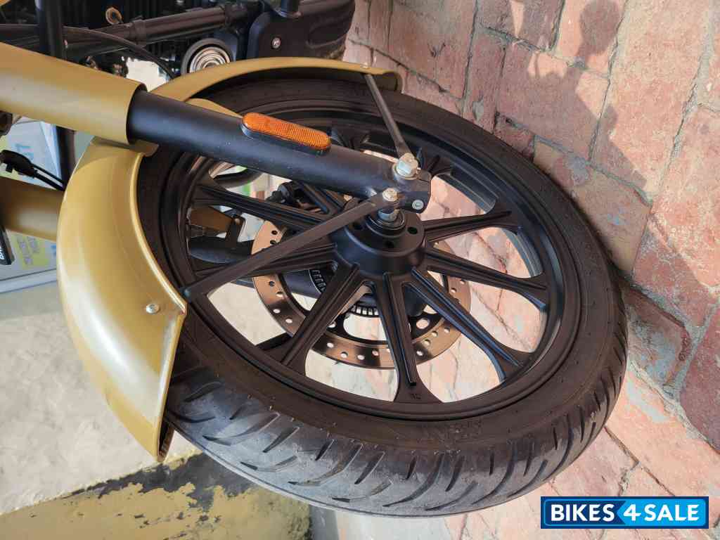 Desert Sand Royal Enfield Classic Desert Storm