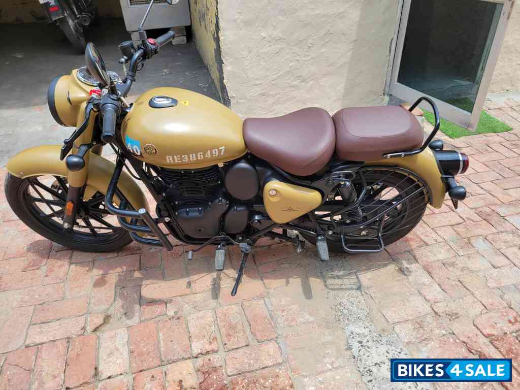 Desert Sand Royal Enfield Classic Desert Storm