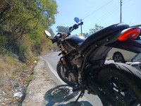 Black Triumph Speed 400